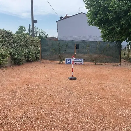 Διαμέρισμα Genovesa 42 *
